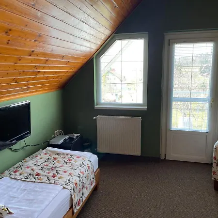 Astoria Bed & Breakfast