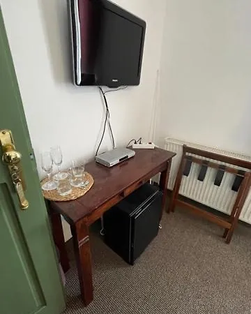 فندق مبيت وإفطار Astoria