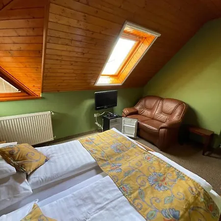 Astoria Bed & Breakfast