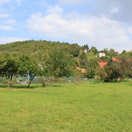 阿斯托利亚别墅住宿加早餐旅馆 2* Balatongyörök