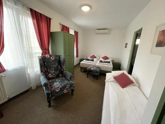 Bed & Breakfast Astoria